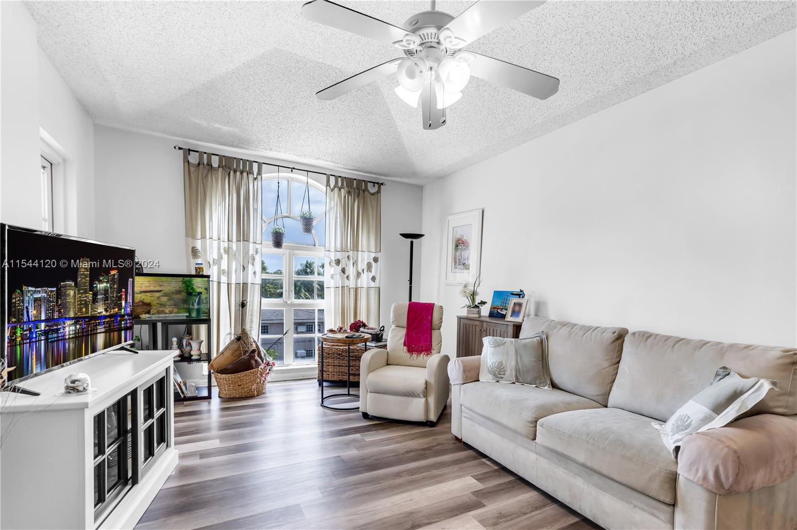 1280 S Alhambra Cir # 2417