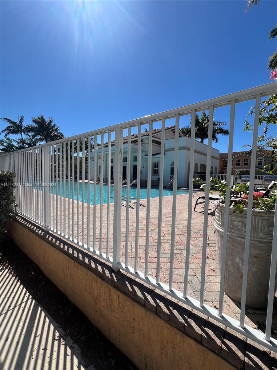 1421 SE 24th Dr # 1421