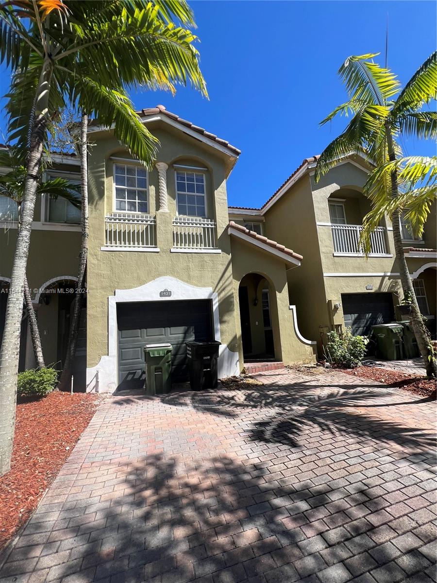 1421 SE 24th Dr # 1421
