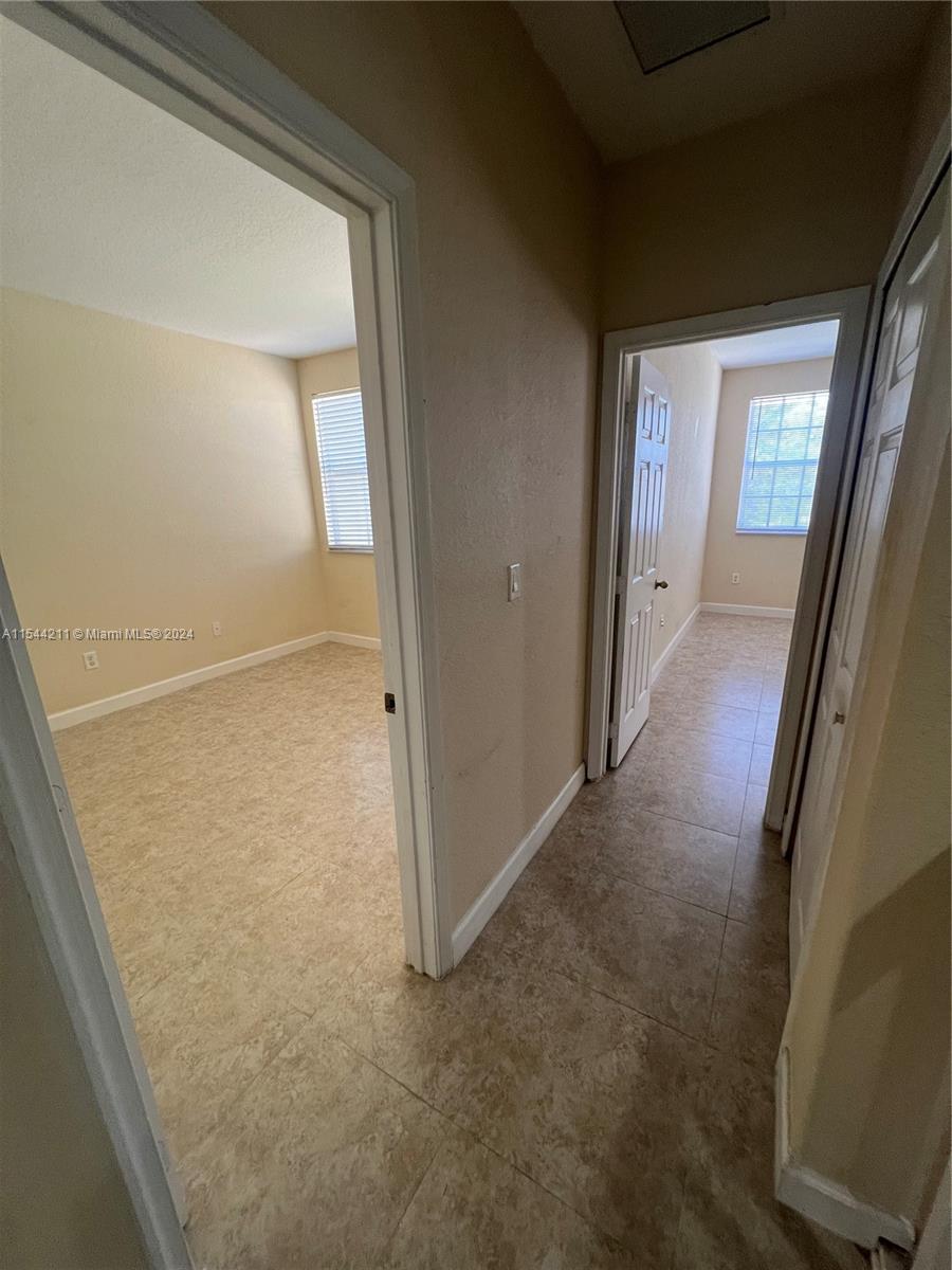 1421 SE 24th Dr # 1421