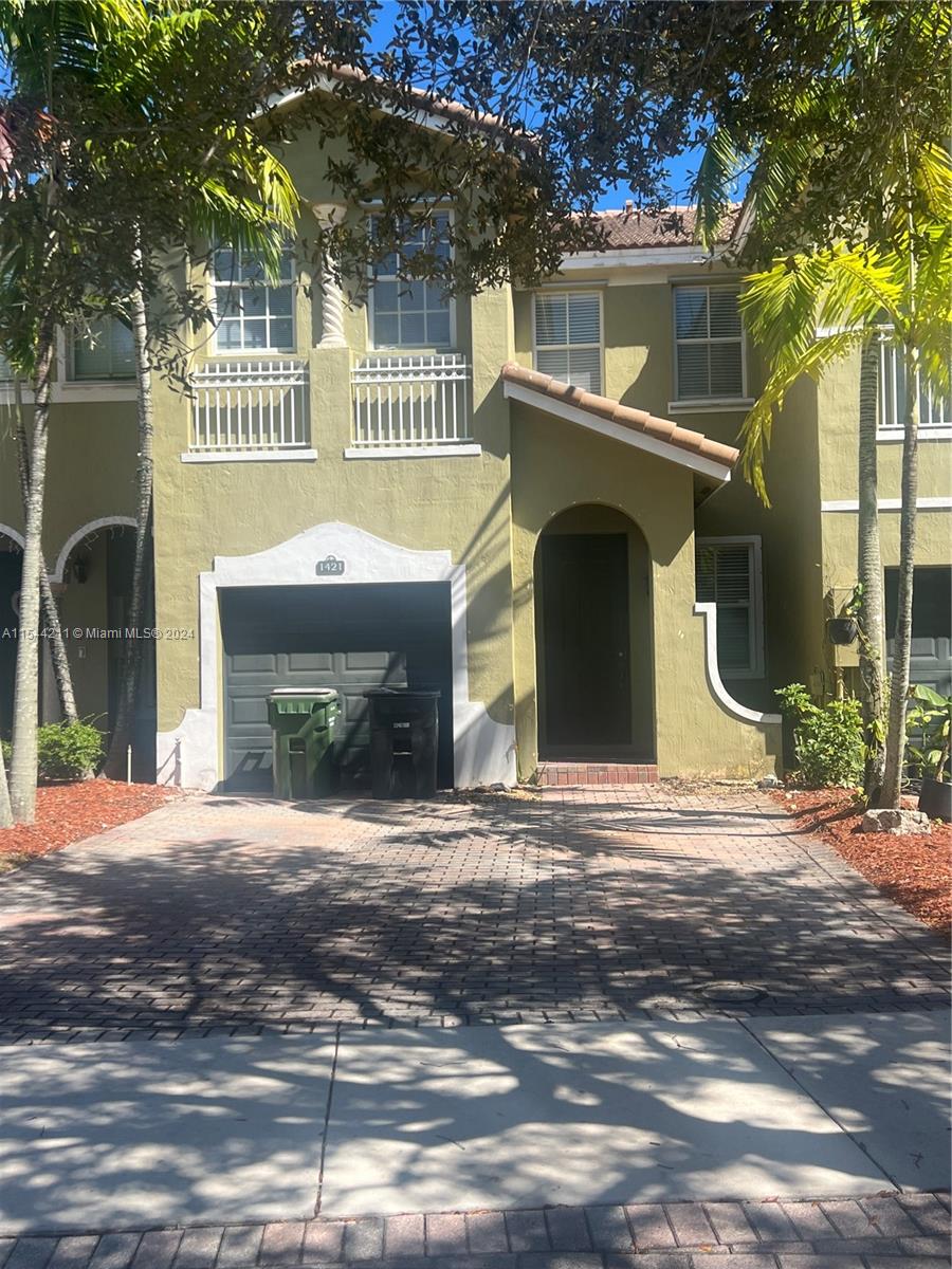 1421 SE 24th Dr # 1421