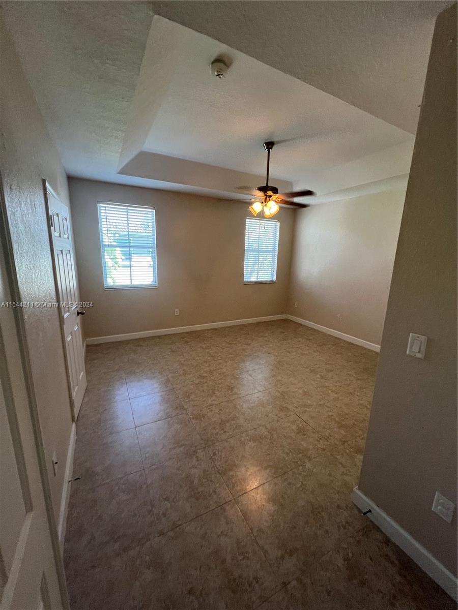 1421 SE 24th Dr # 1421