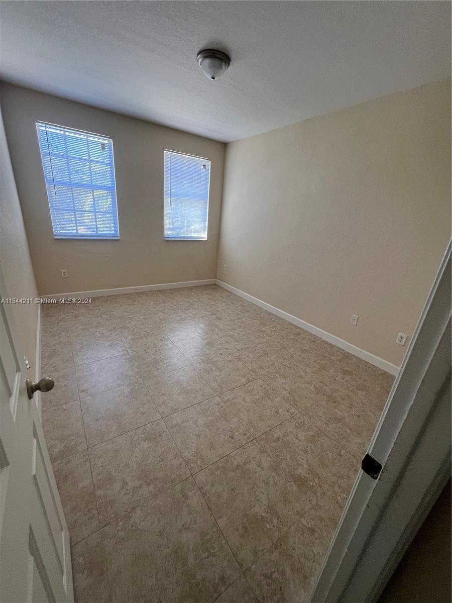 1421 SE 24th Dr # 1421
