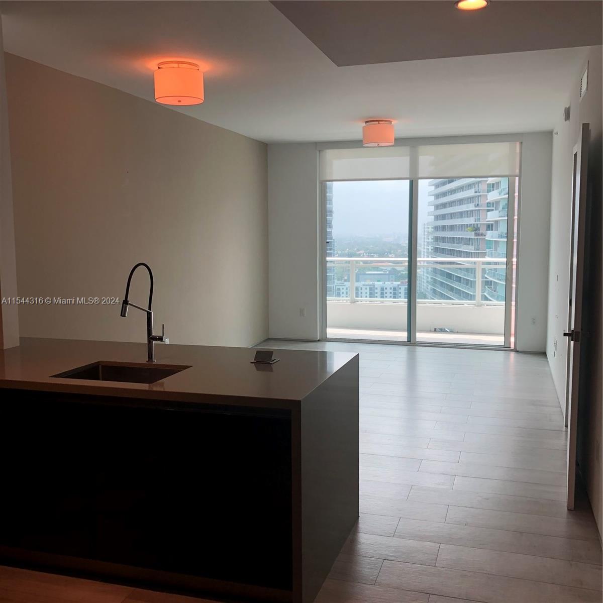 1080 Brickell Ave # 2207