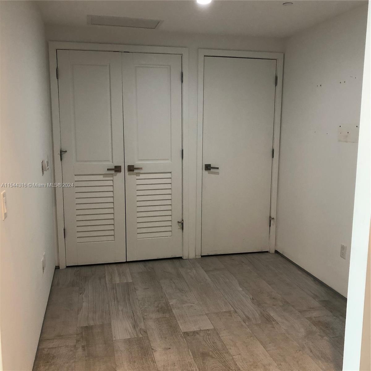 1080 Brickell Ave # 2207