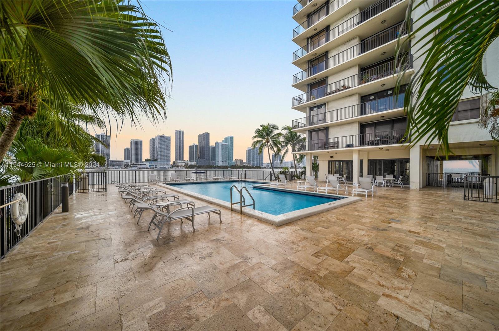 801 N Venetian Dr # 1107