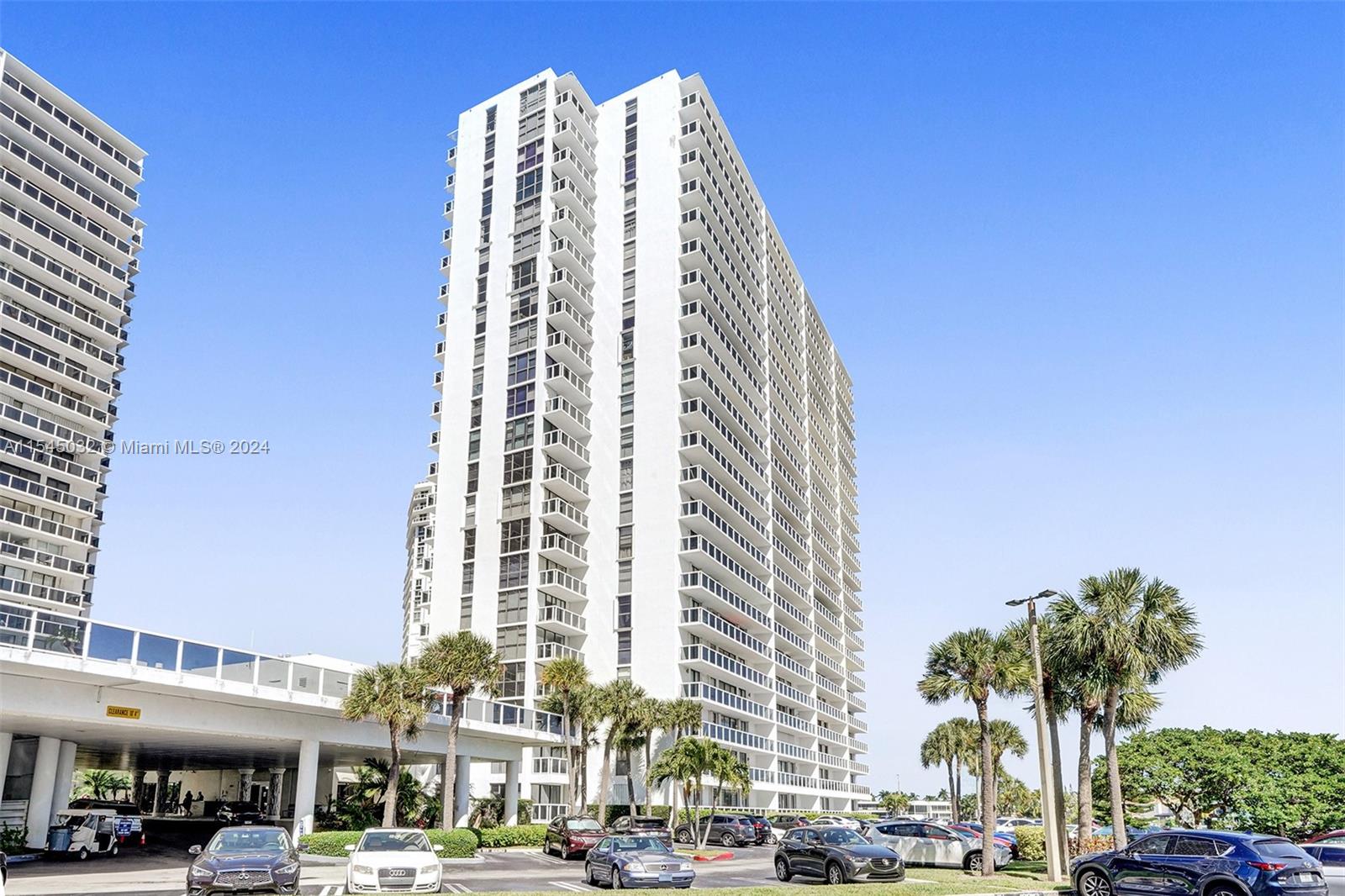 20505 E Country Club Dr # 1932
