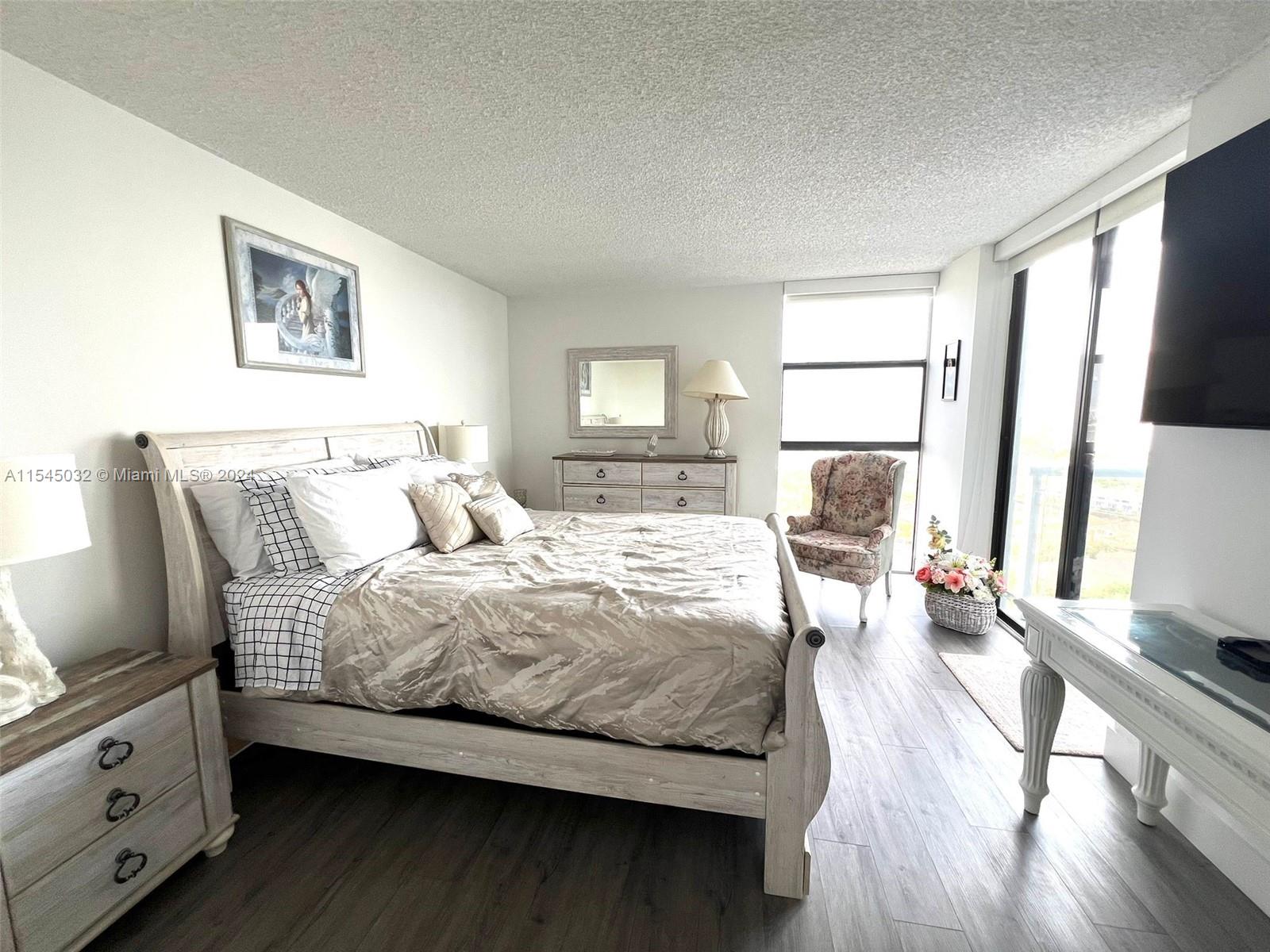 20505 E Country Club Dr # 1932