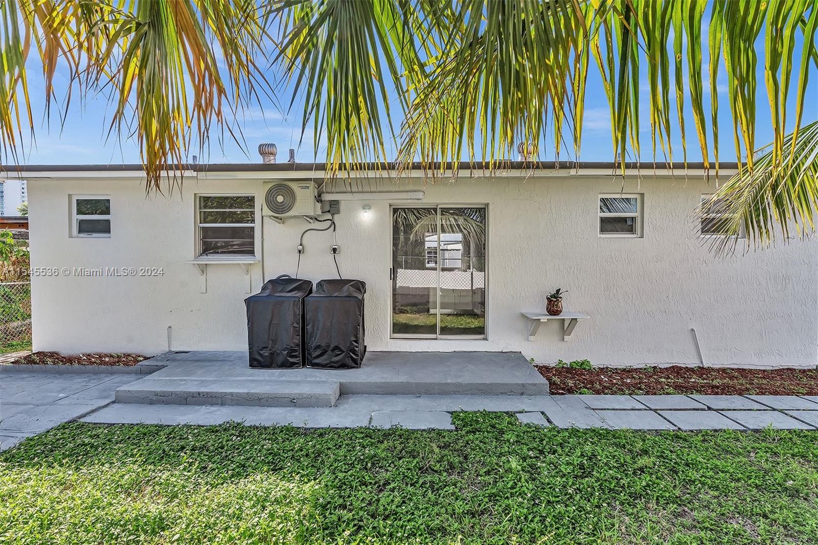 1623 NW 16th Ter # 2