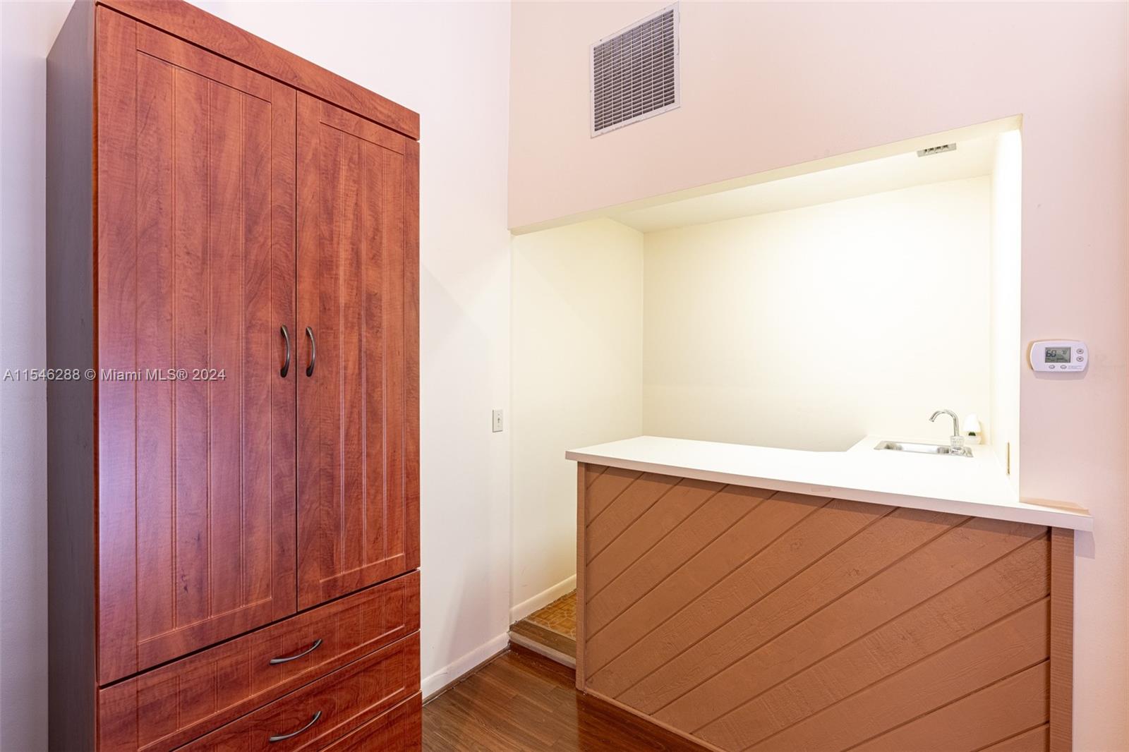 1016 tuscany place