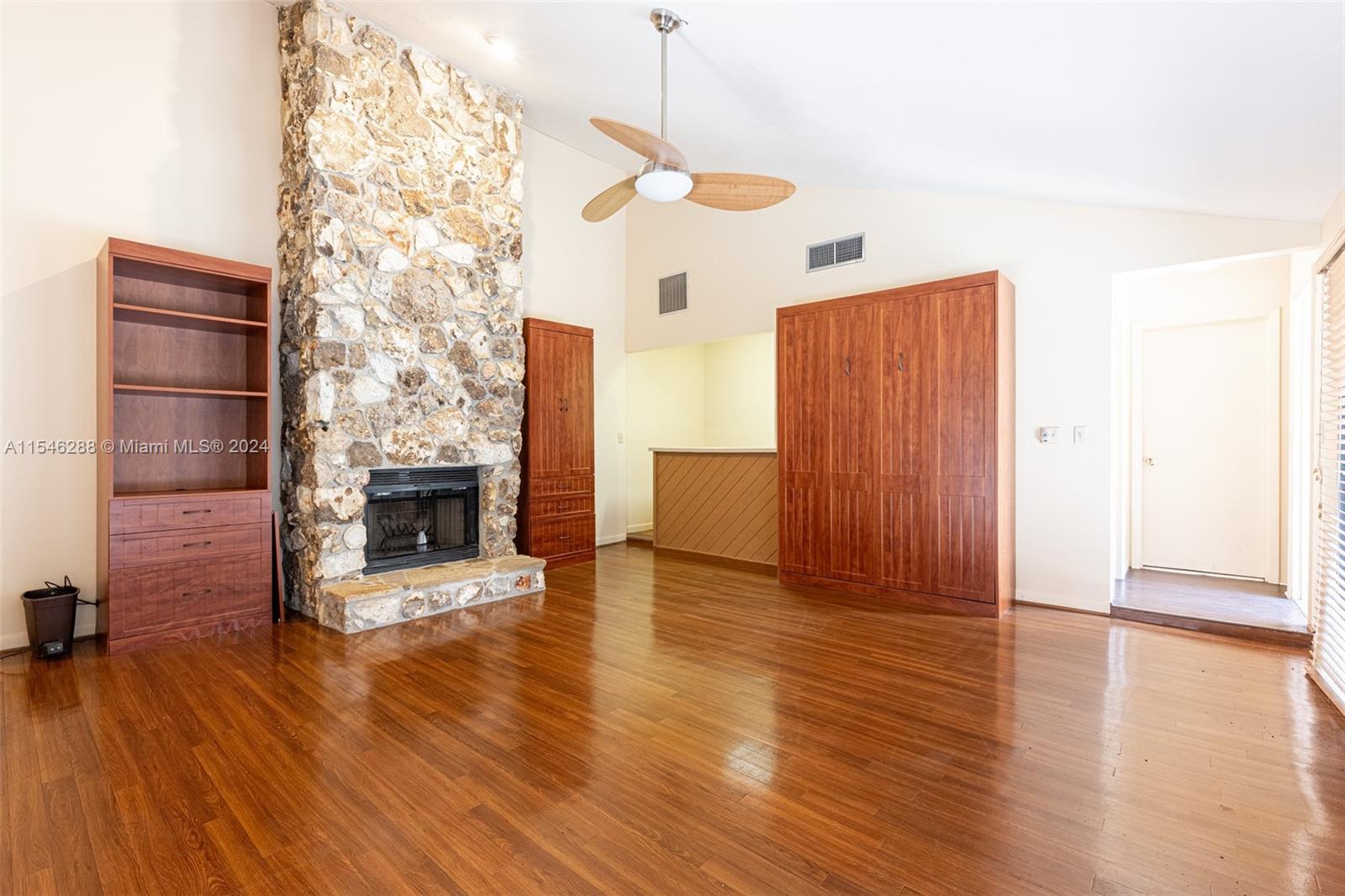 1016 tuscany place