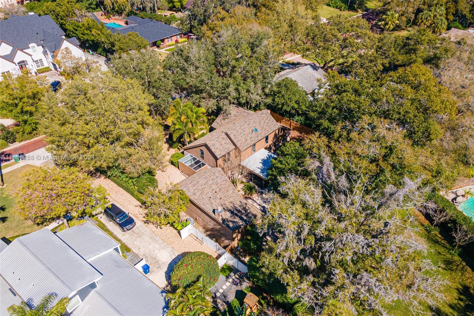 1016 tuscany place