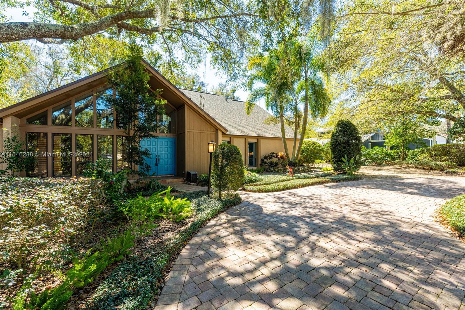 1016 tuscany place