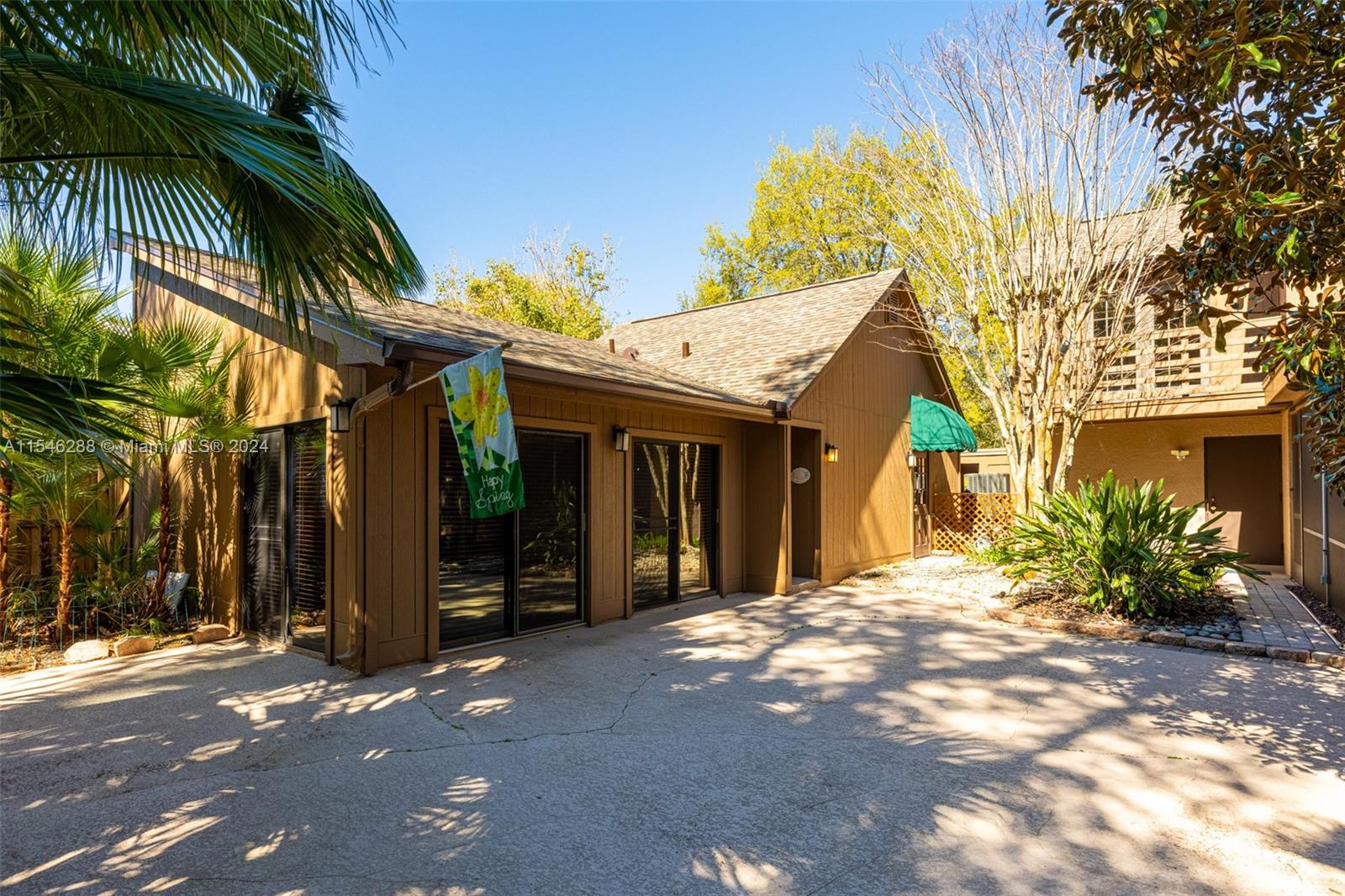 1016 tuscany place