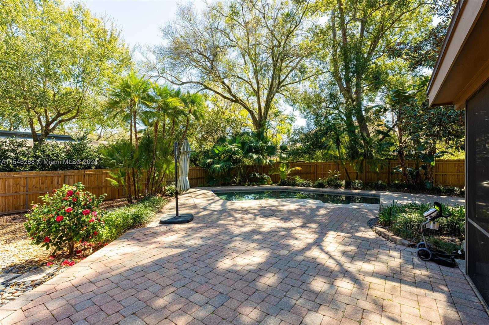 1016 tuscany place