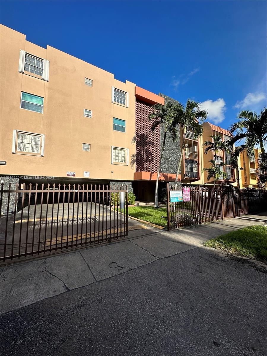 6095 W 19th Ave # 417