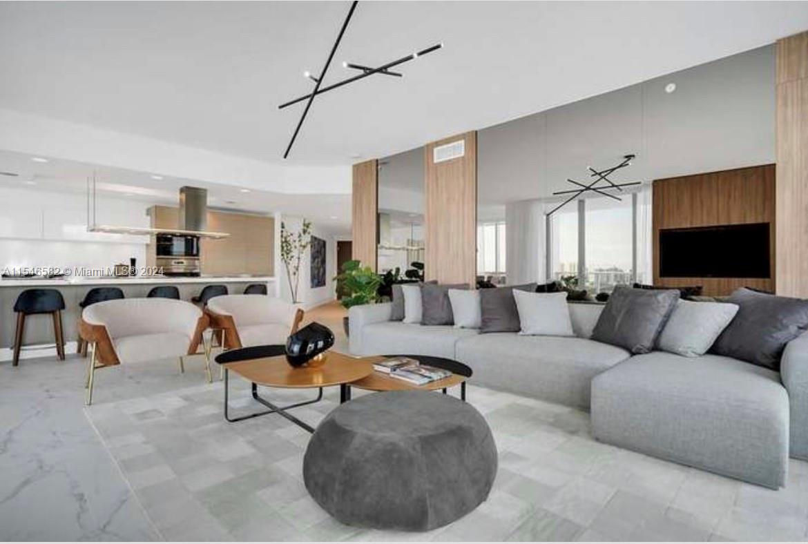 17111 Biscayne Blvd # 2209