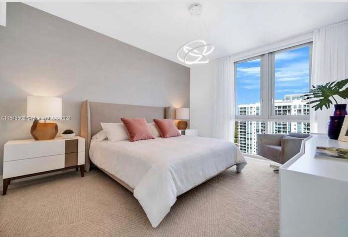 17111 Biscayne Blvd # 2209