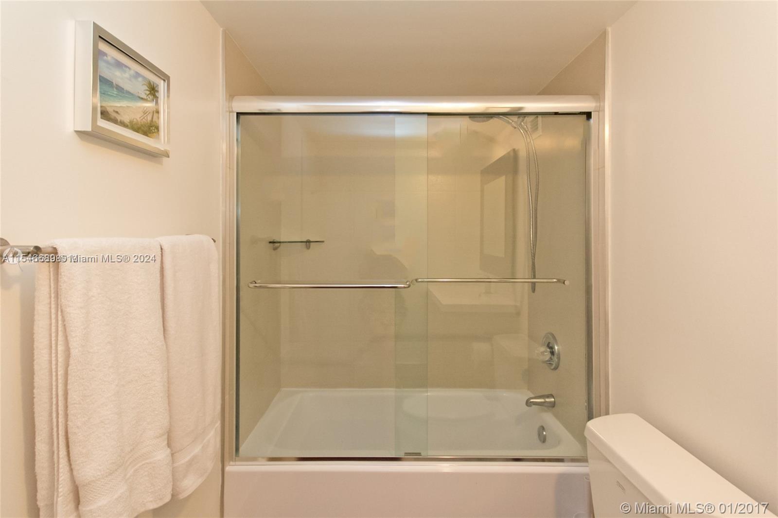 5161 Collins Ave # 1717