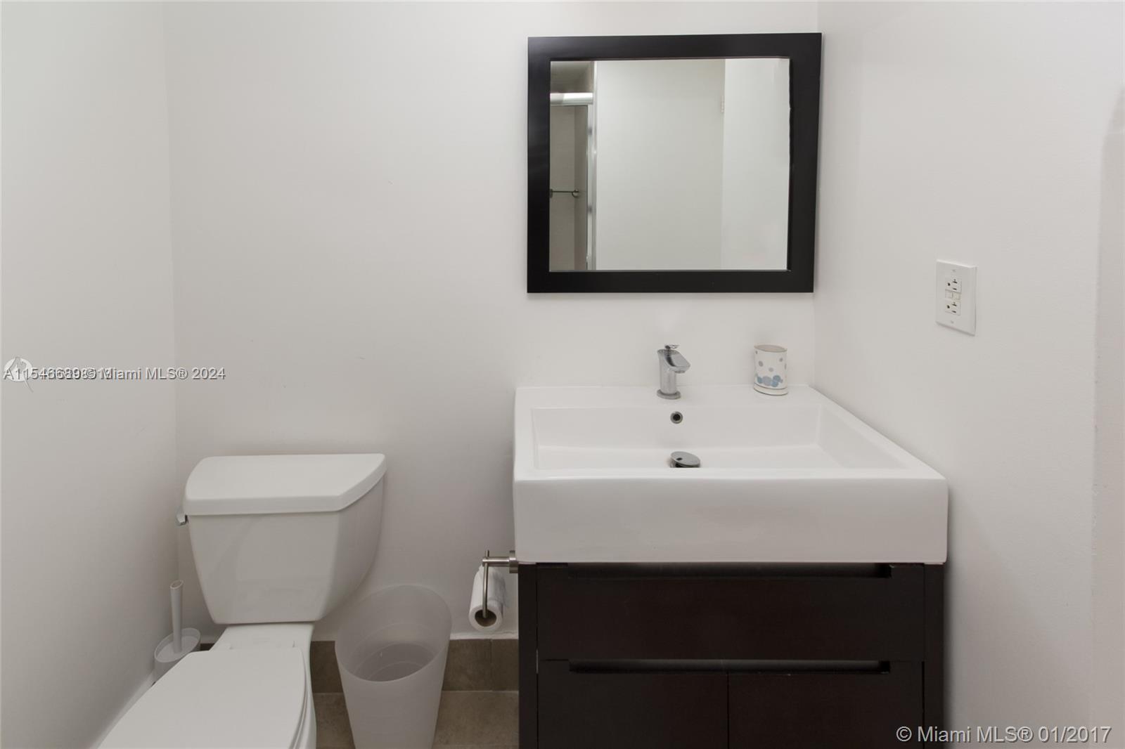 5161 Collins Ave # 1717