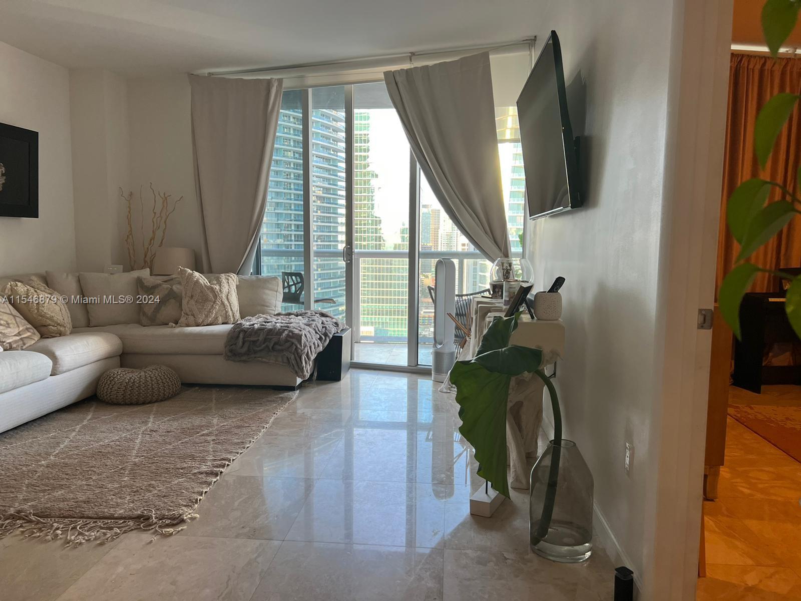475 BRICKELL AVE # 3412