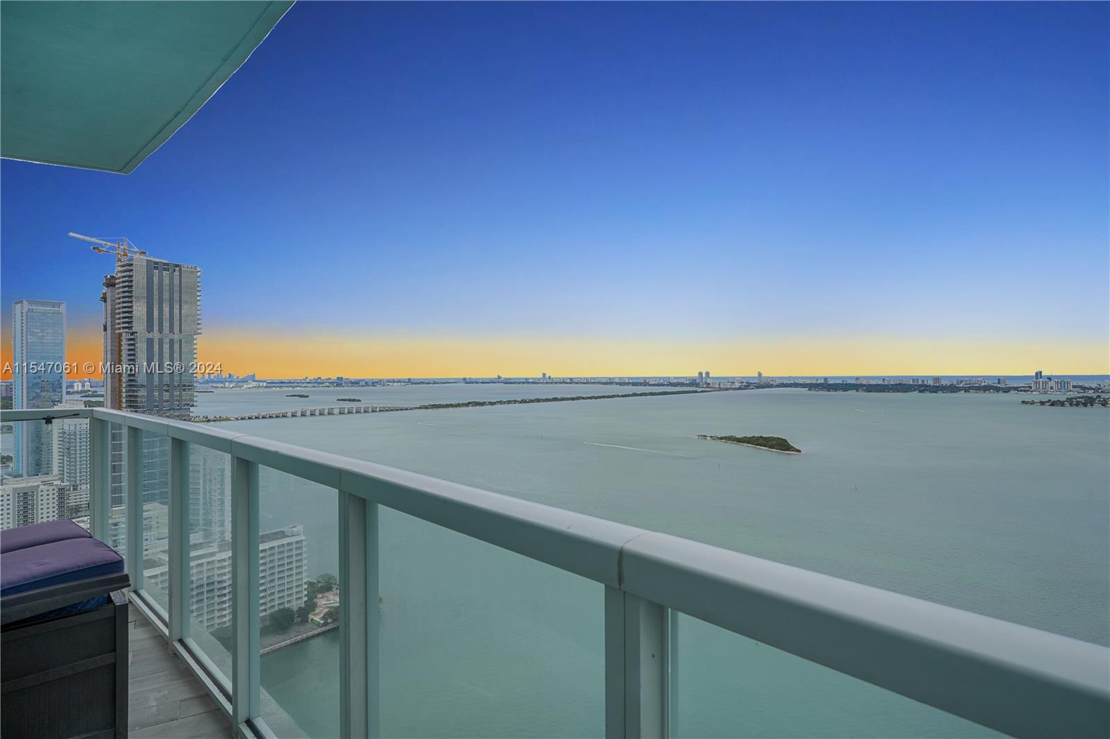 1900 N Bayshore Dr # 4015