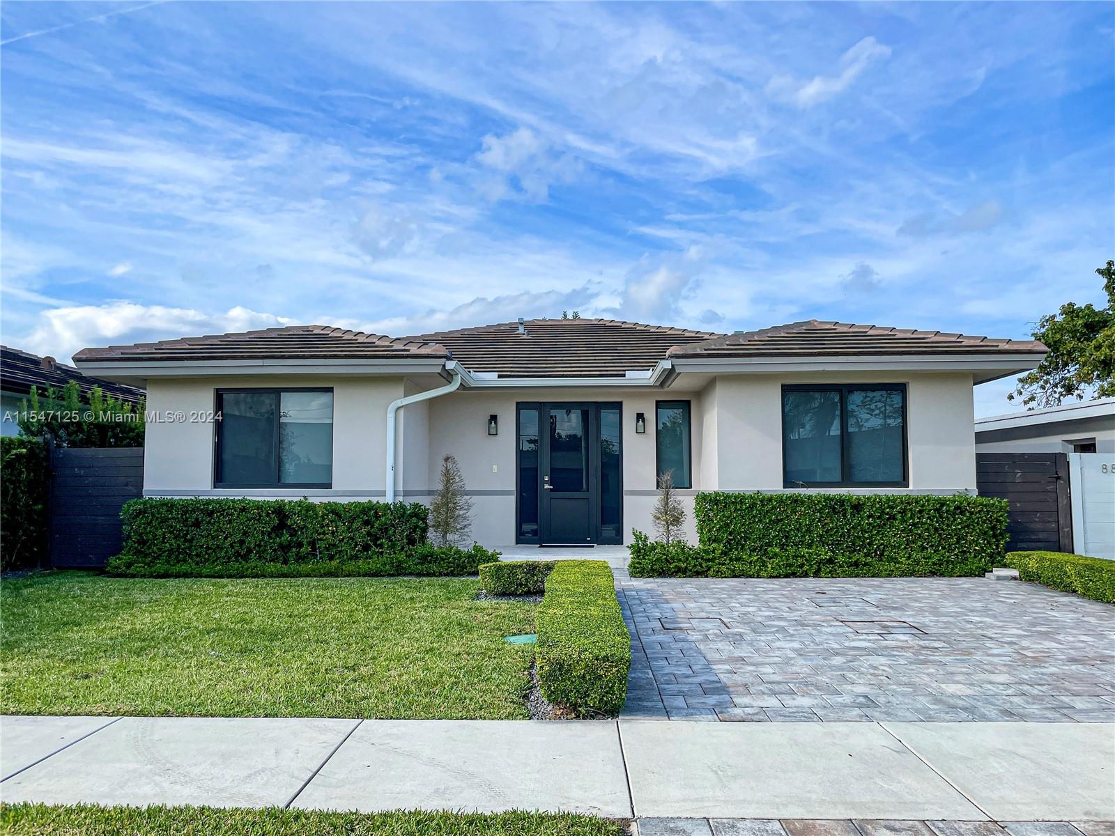 8881 SW 127 TER