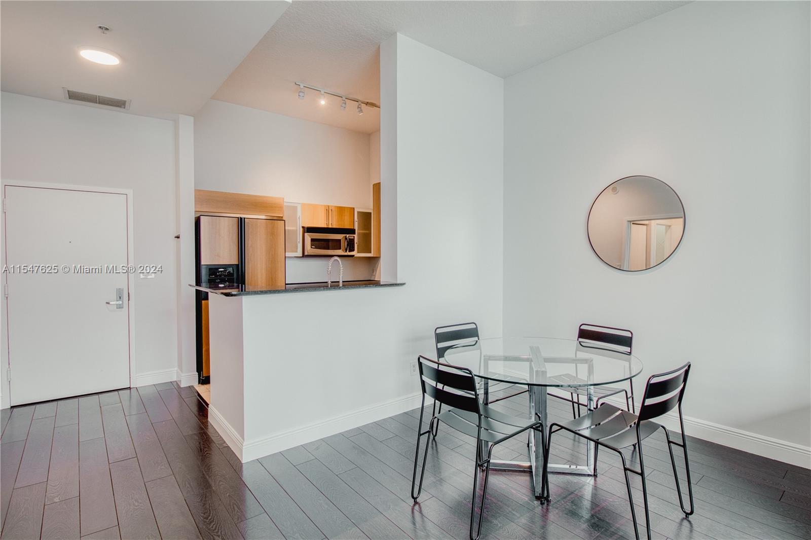 335 S Biscayne Blvd # 10 Unit: UPH-10