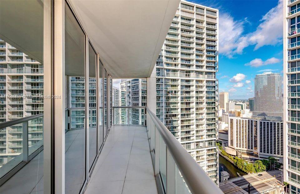 495 BRICKELL AVE # 2310