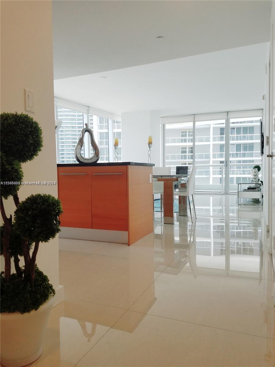 495 BRICKELL AVE # 2310