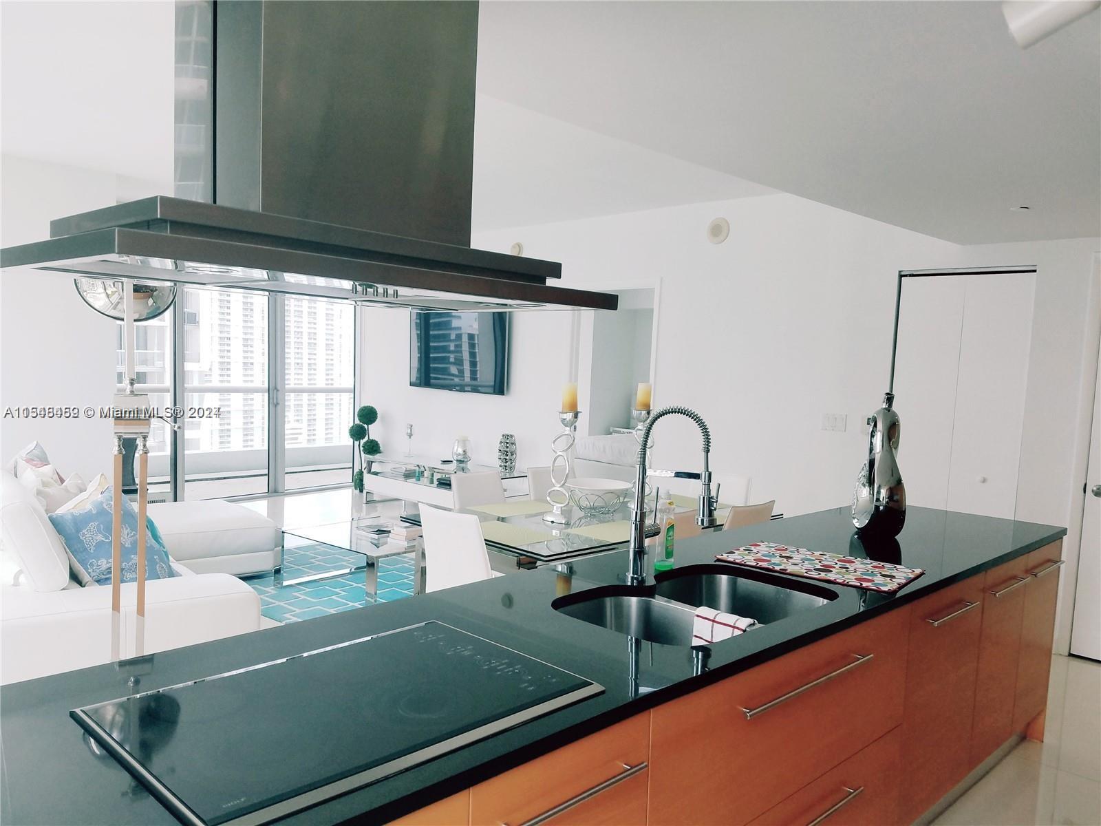 495 BRICKELL AVE # 2310