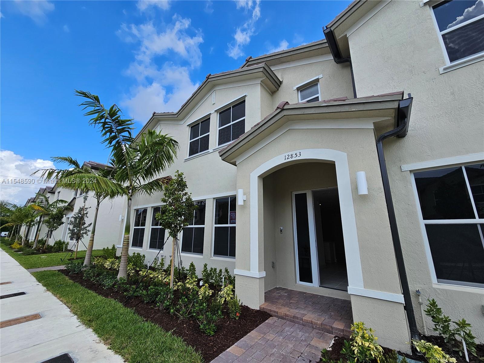 12853 SW 243 St Unit: .