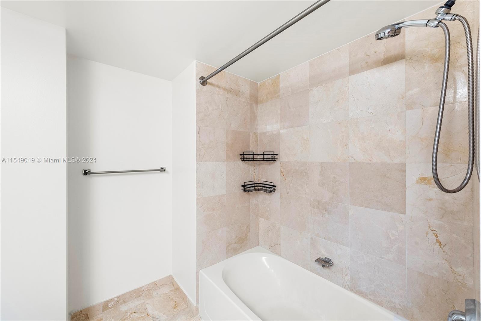 2101 Brickell Ave # 906