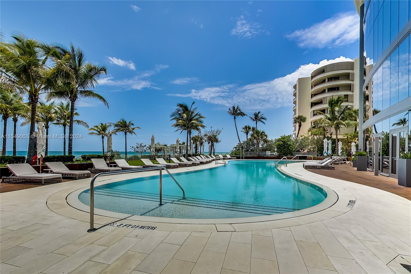 15701 Collins Ave # 2601