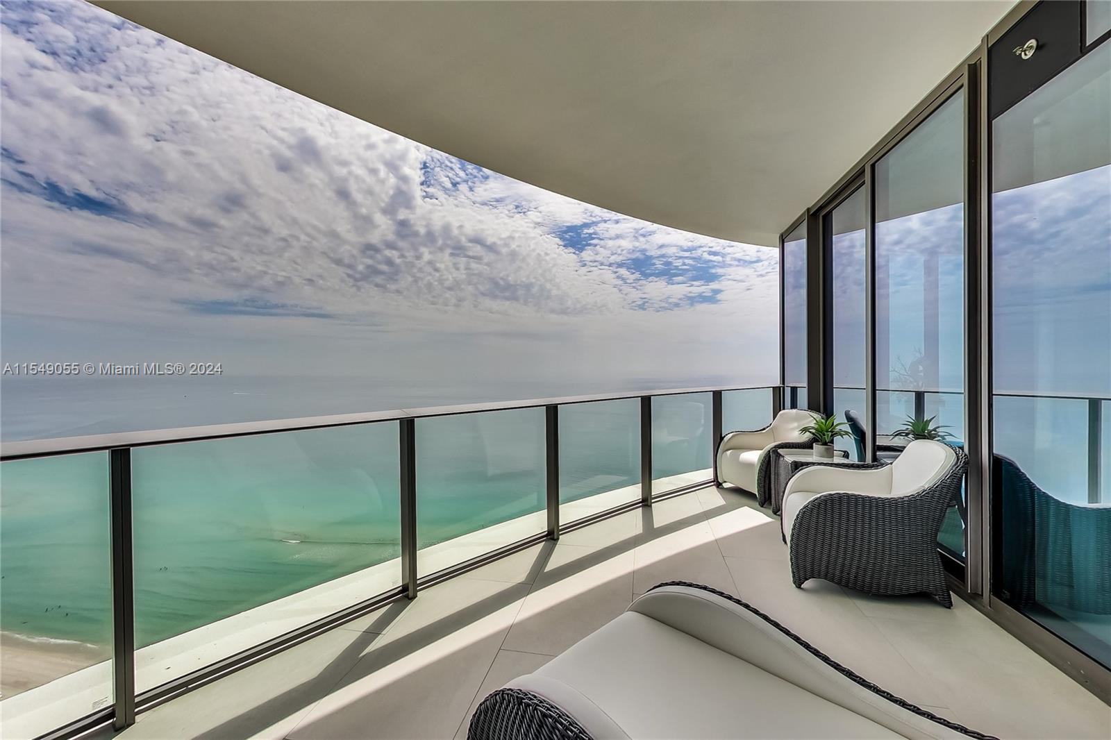 15701 Collins Ave # 2601