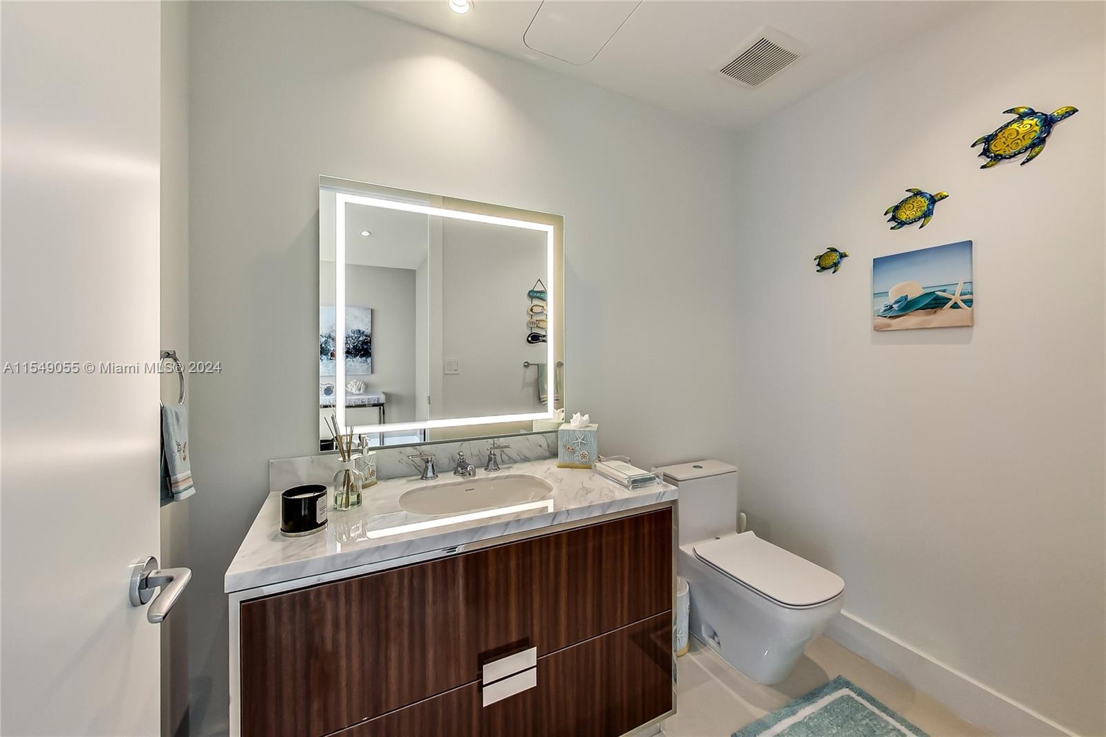 15701 Collins Ave # 2601