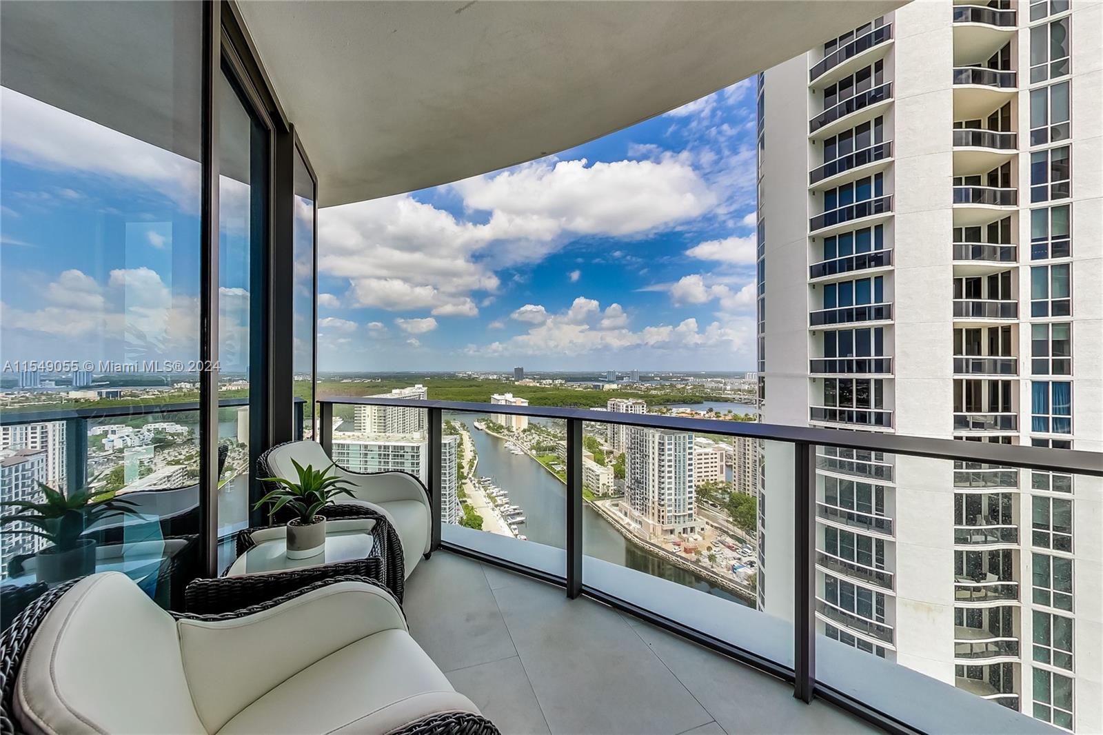 15701 Collins Ave # 2601