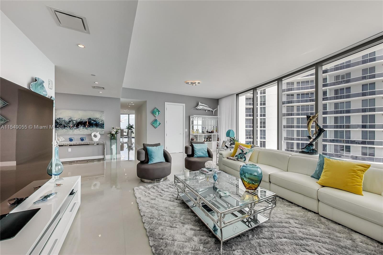 15701 Collins Ave # 2601
