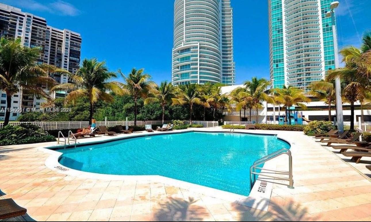 2101 Brickell Ave # 3207