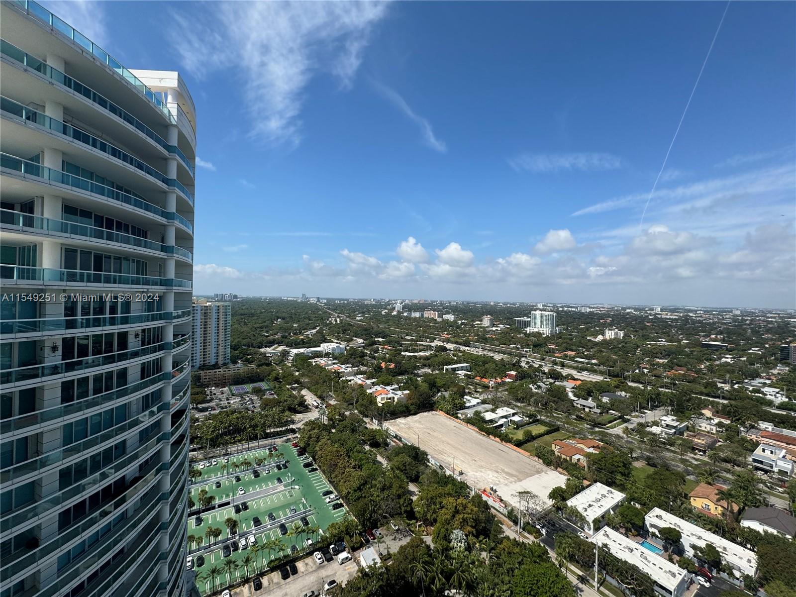 2101 Brickell Ave # 3207