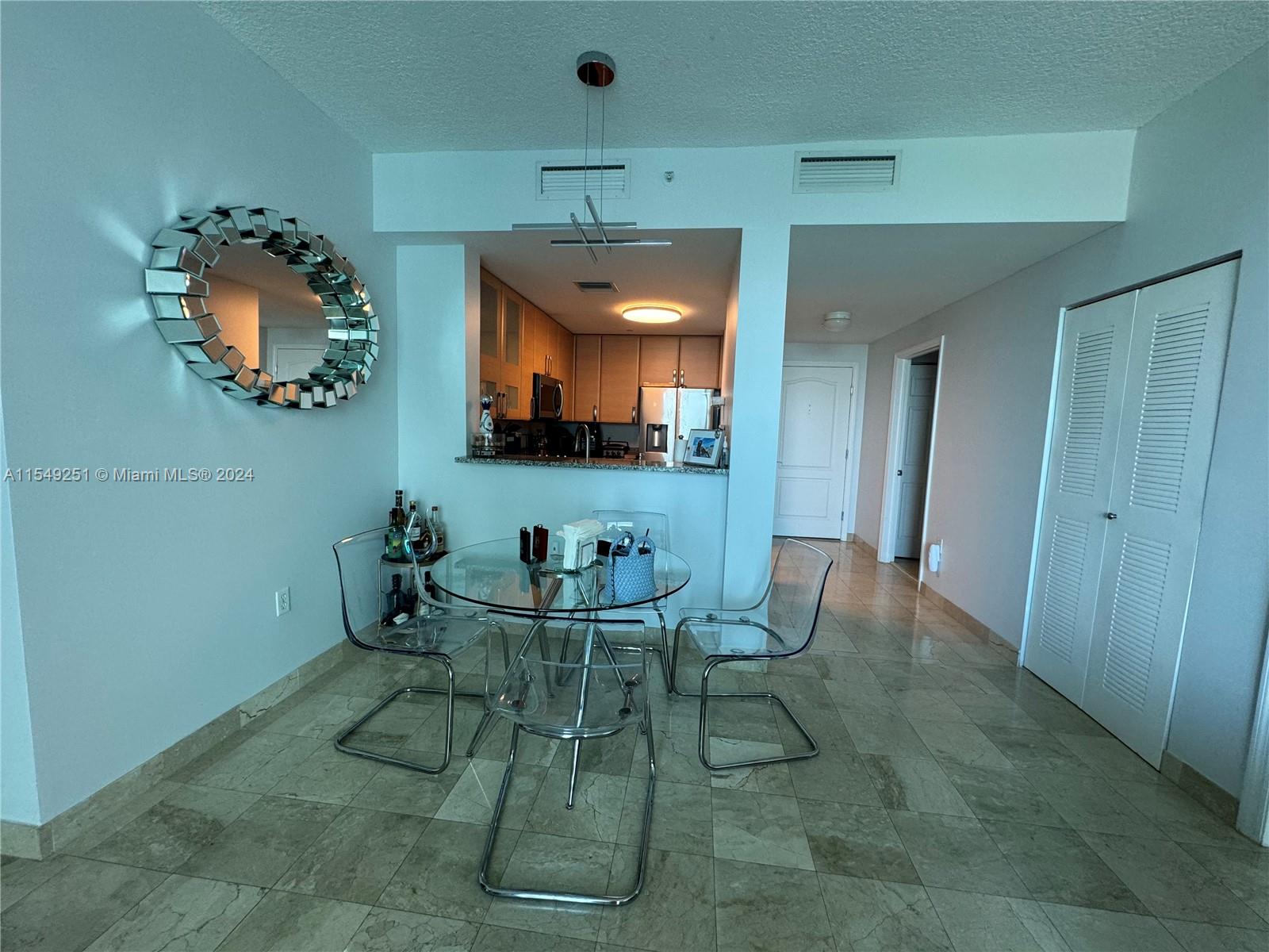 2101 Brickell Ave # 3207