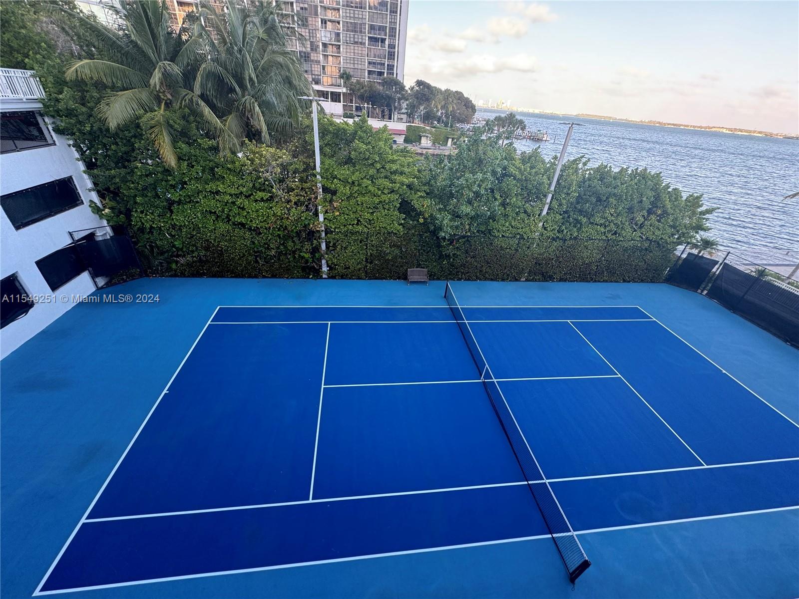 2101 Brickell Ave # 3207