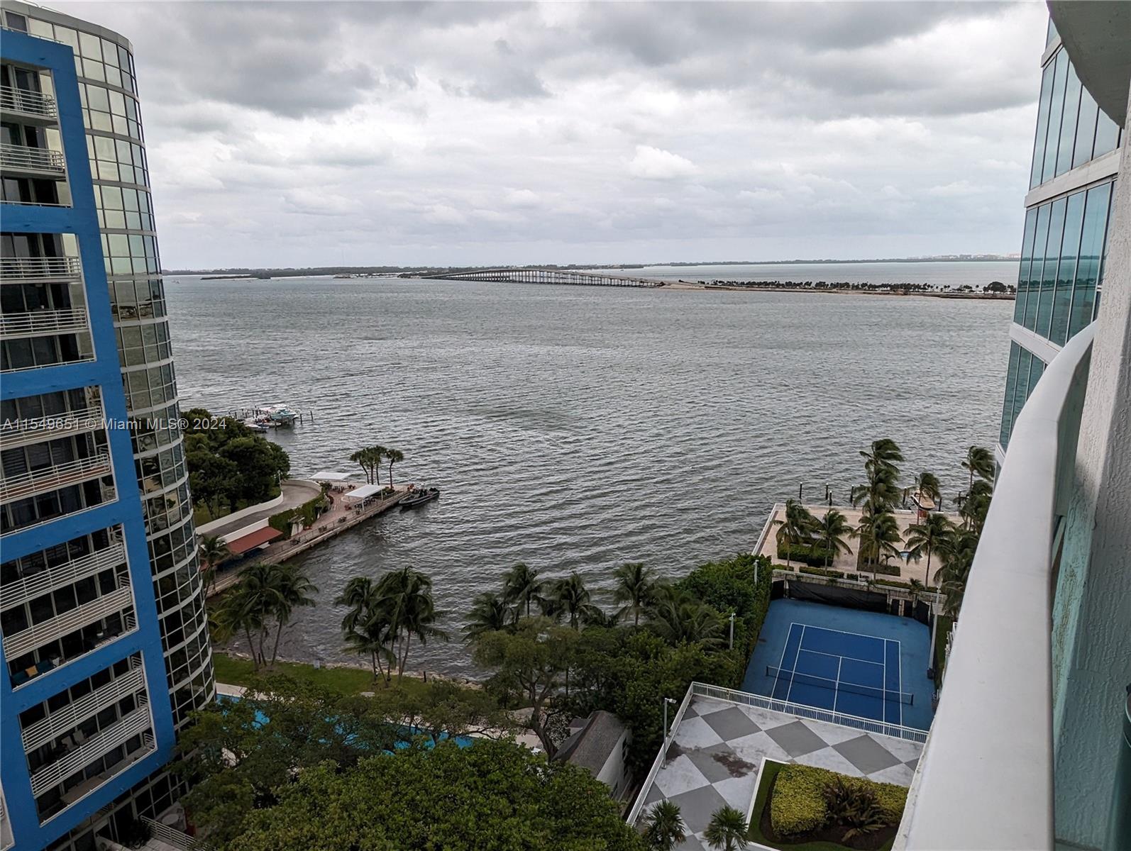 2101 Brickell Ave # 1104