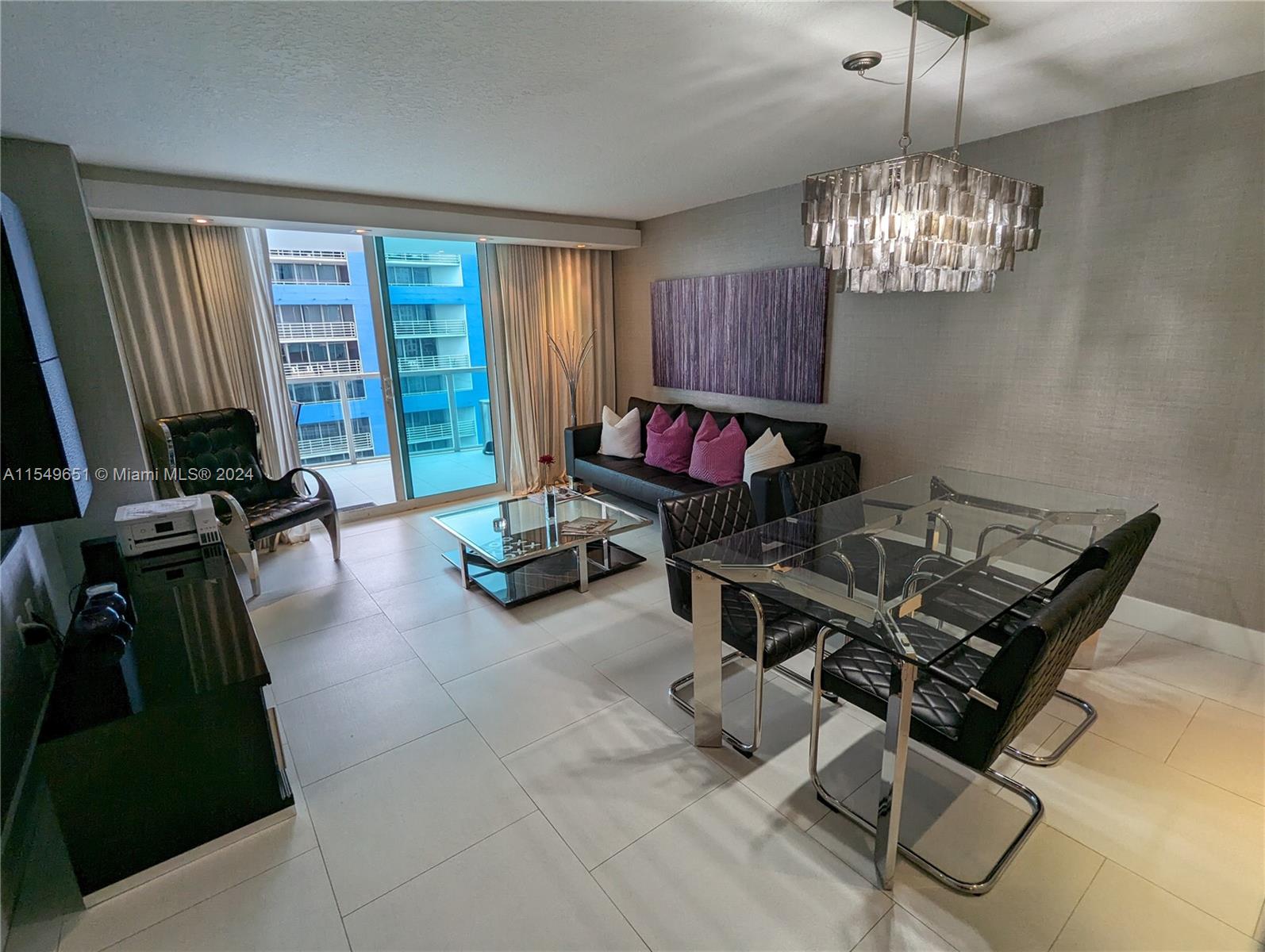 2101 Brickell Ave # 1104