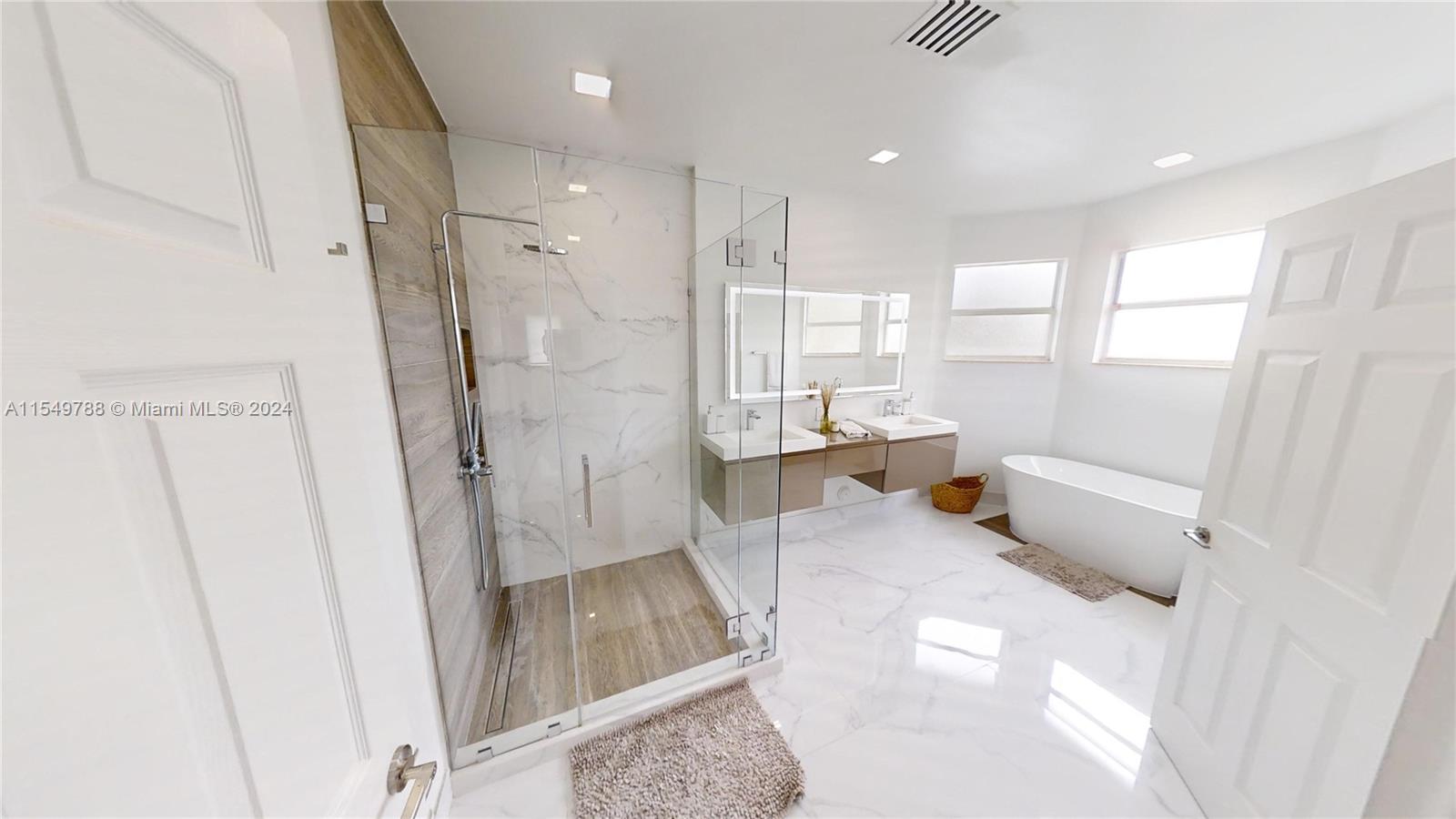 8346 NW 116th Ave