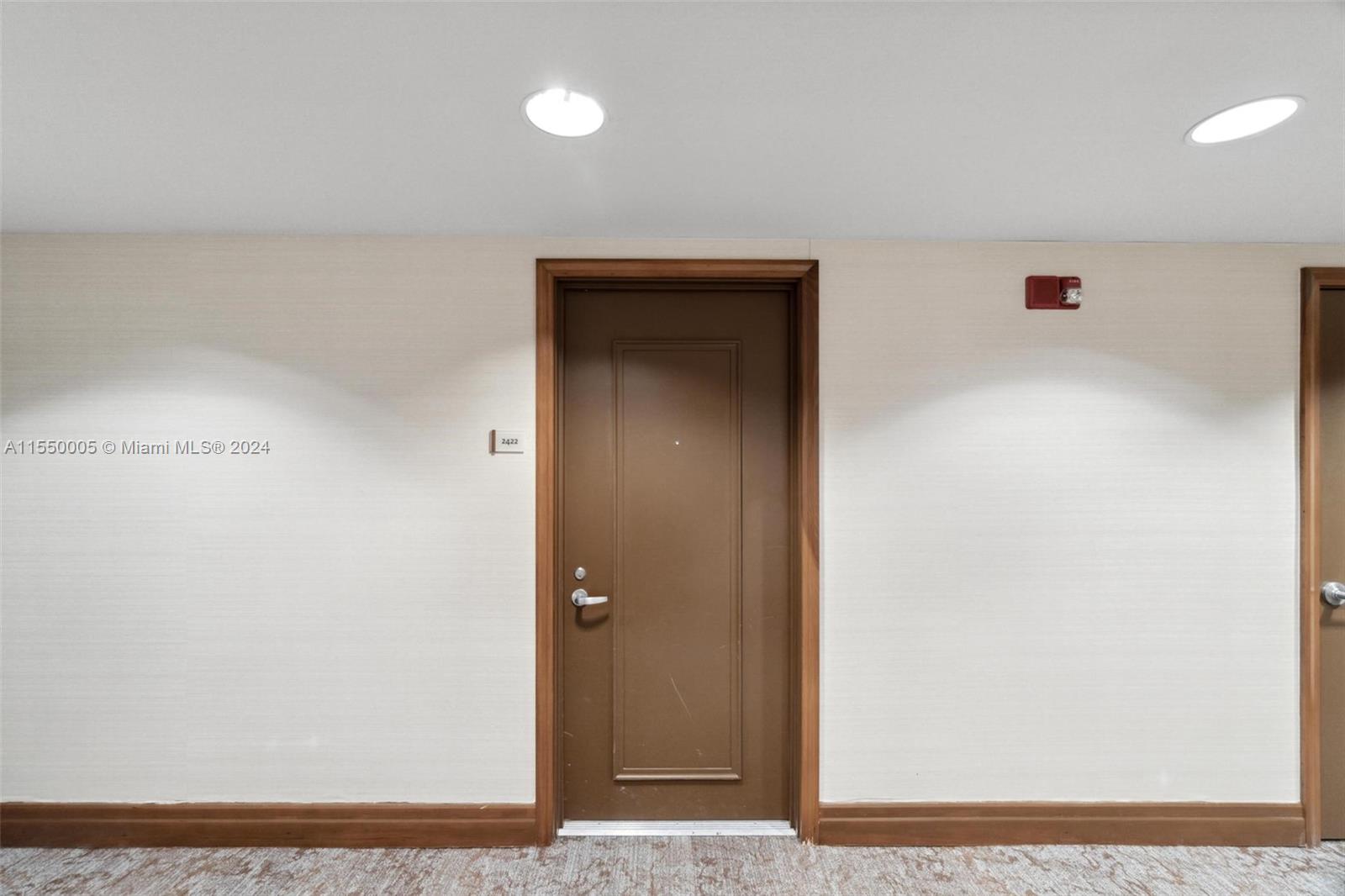 1050 Brickell Ave # 2422