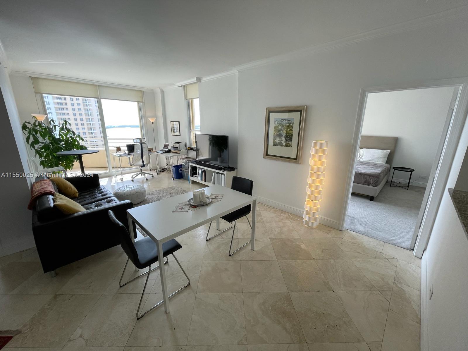 888 Brickell Key Dr # 2509