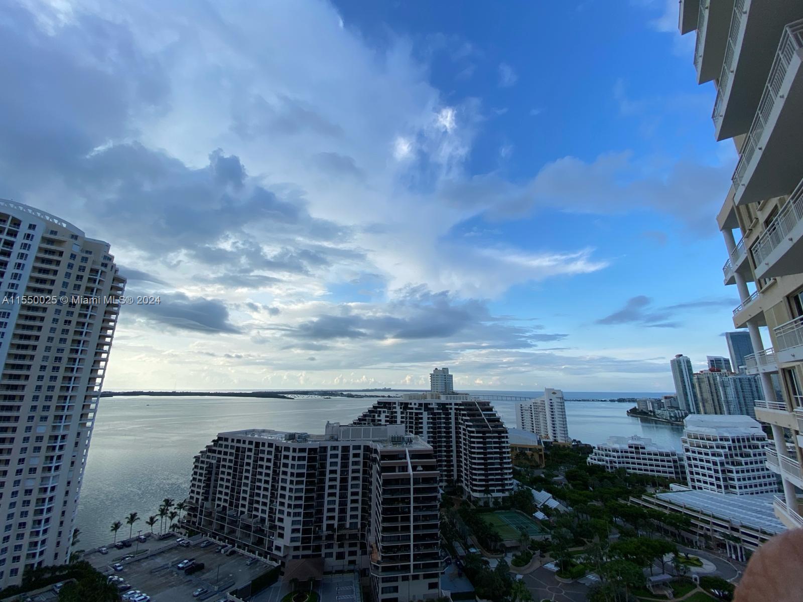 888 Brickell Key Dr # 2509