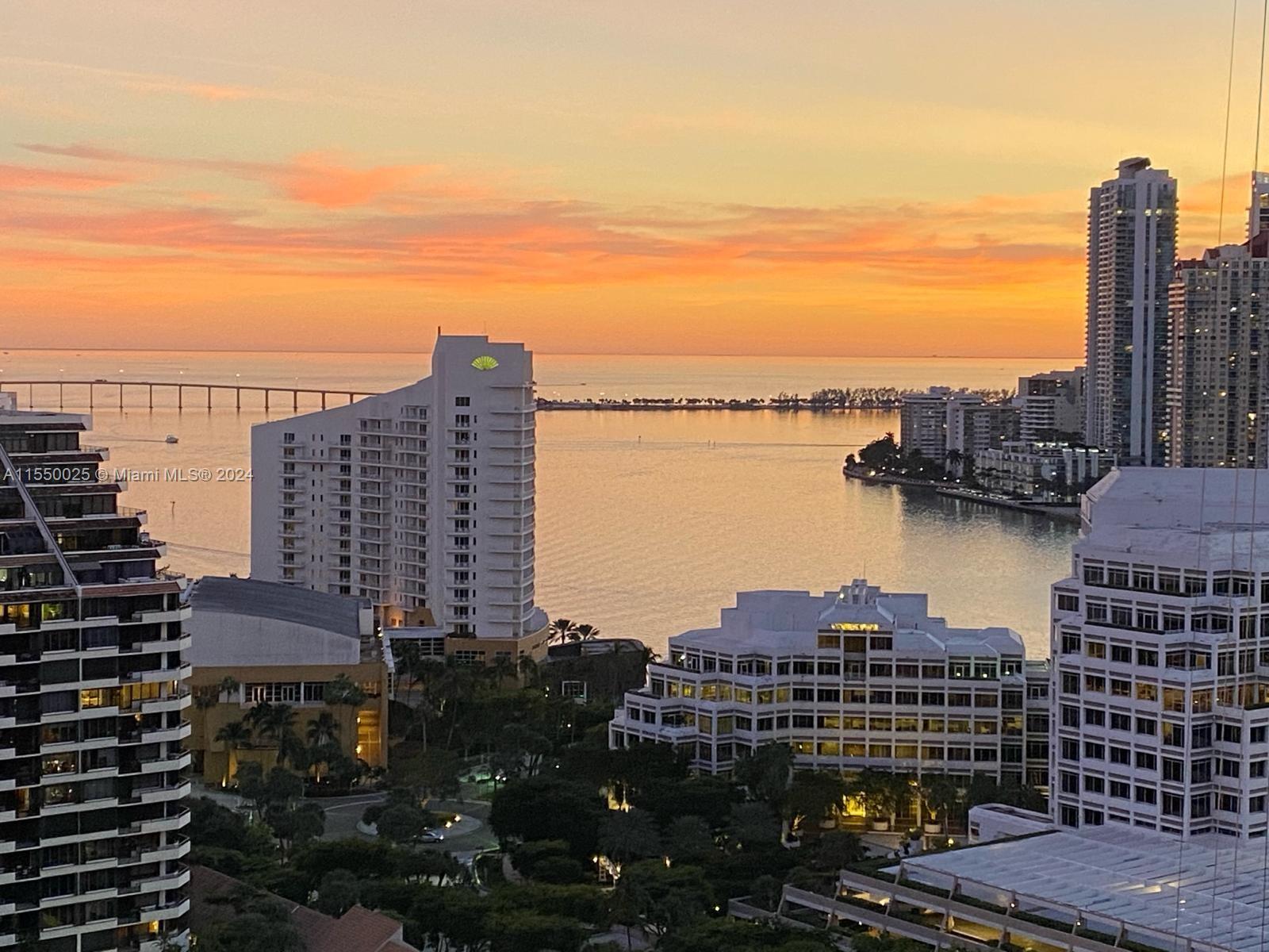 888 Brickell Key Dr # 2509