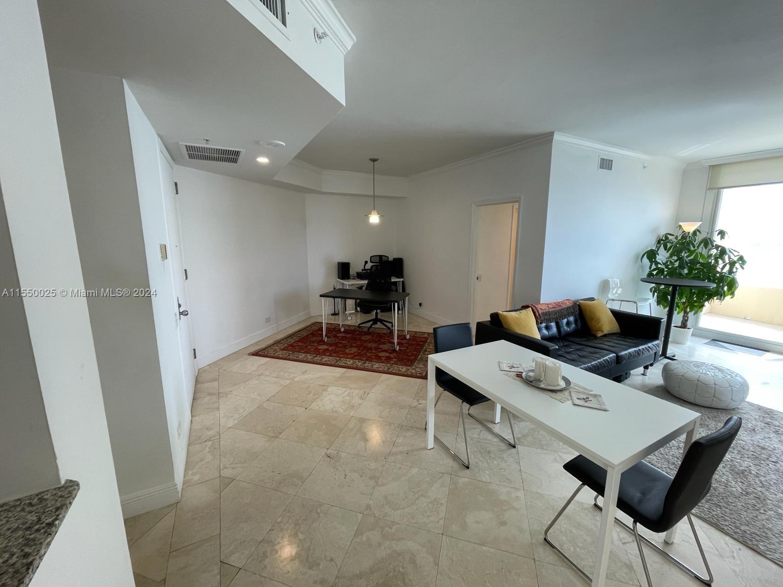 888 Brickell Key Dr # 2509